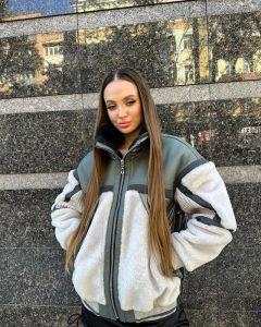 151104